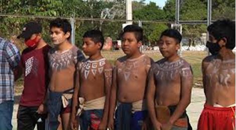 Figura 6. Jóvenes jugadores de la pelota maya